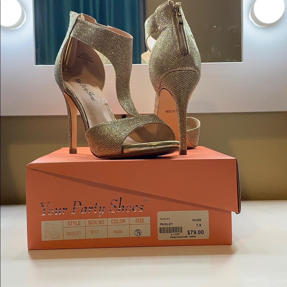 Prom shoes